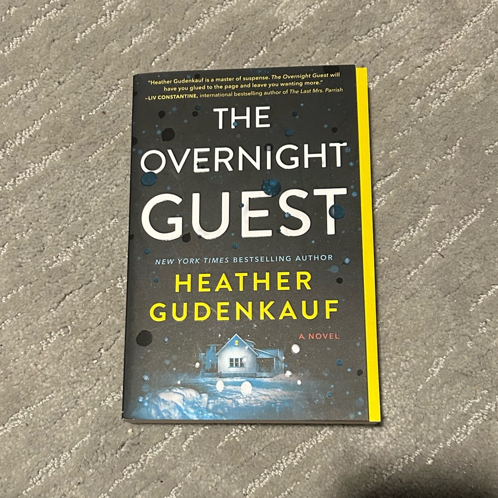 ‘The Overnight Guest’ - Heather Gudenkauf Thriller Book